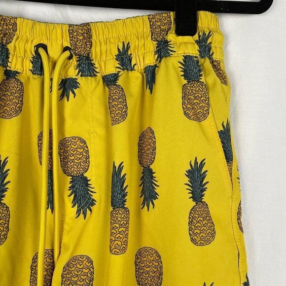 Hurley Yellow Pineapple Swim Trunks - Men’s SP - Picture 3 of 6